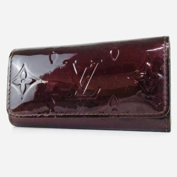 🔑 Louis Vuitton M93517 Vernis Burgundy Keychain - Picture 6 of 11